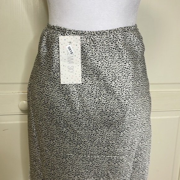 SIENNA SKY Women's Satin Leopard Print A-Line Midi Skirt Size L - Picture 6 of 8